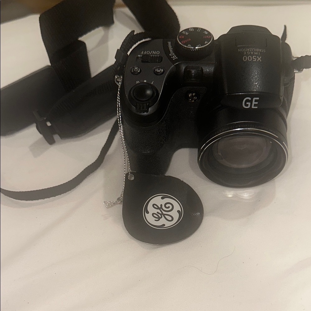 Black Digital Camera with Zoom and Viewfinder